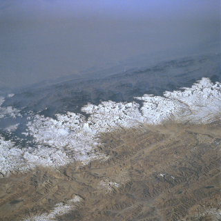 Illustration for article titled Finding The Tallest Mountain On Earth Is Strangely Elusive